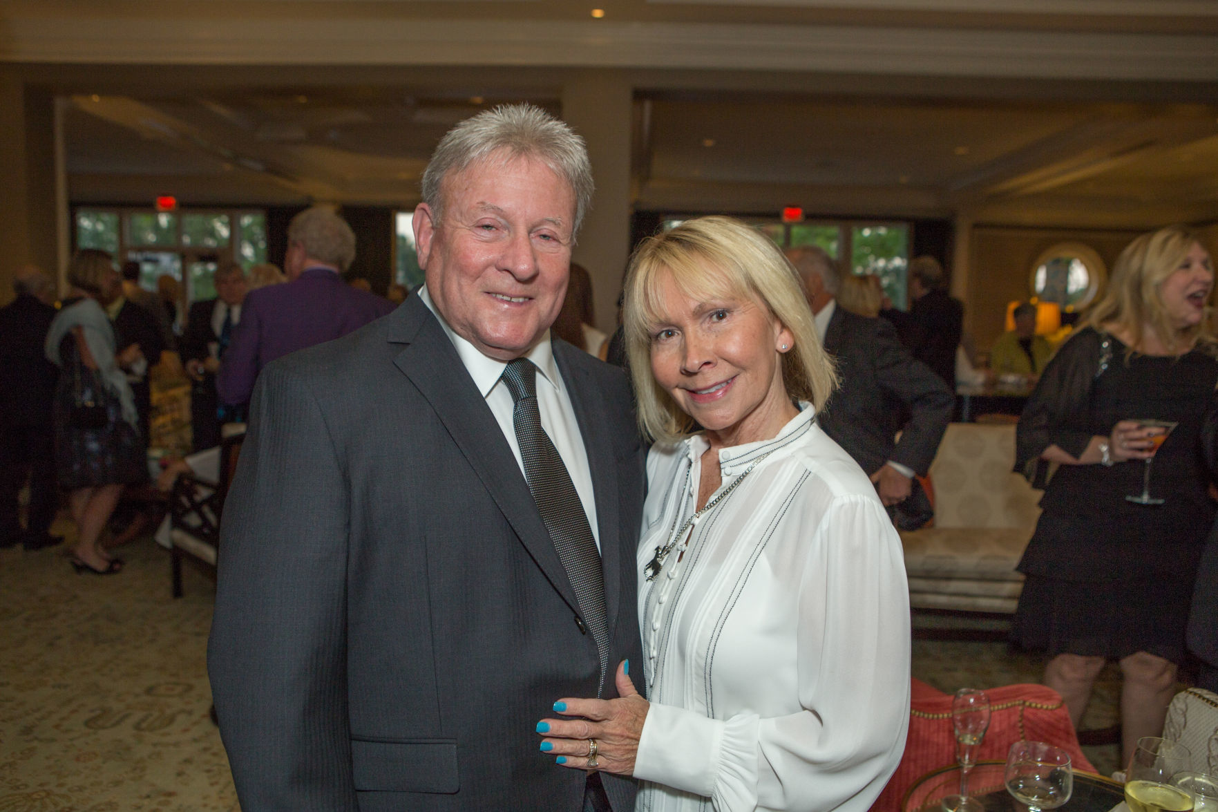 092818WinterOperaFallGala8.jpg